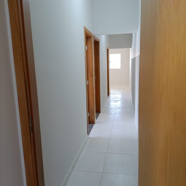 Casa à venda - Bairro Jk - Image 2