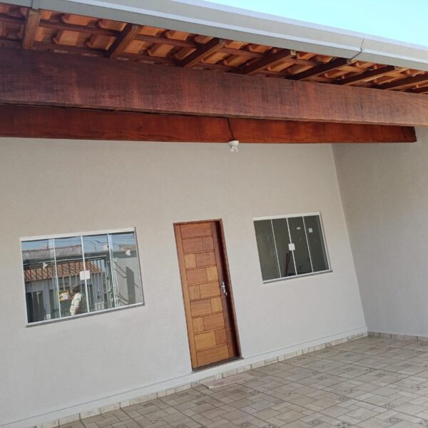 Casa à venda - Bairro Jk