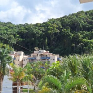 Vende-se Apartamento - Ubatuba-SP - Ao Lado da Praia Grande