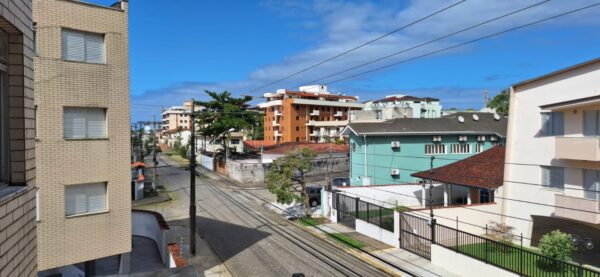 Vende-se Apartamento - Ubatuba-SP - Ao Lado da Praia Grande - Image 11