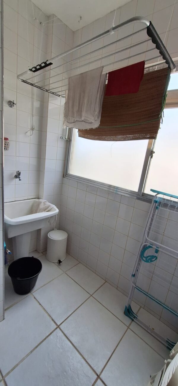 Vende-se Apartamento - Ubatuba-SP - Ao Lado da Praia Grande - Image 9