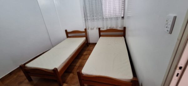 Vende-se Apartamento - Ubatuba-SP - Ao Lado da Praia Grande - Image 4