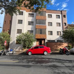 Vende-se Apartamento - Bairro Santa Doroteia