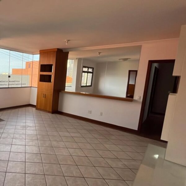Vende-se Apartamento - Bairro Santa Doroteia - Image 2