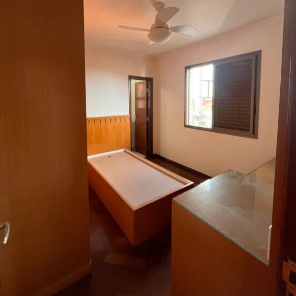 Vende-se Apartamento - Bairro Santa Doroteia - Image 8