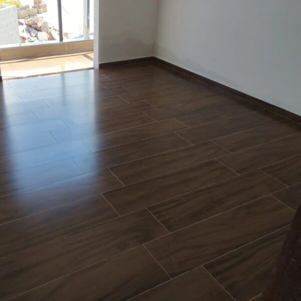 Vende-se casa- Em Espirito Santo do Dourado,MG - Image 4
