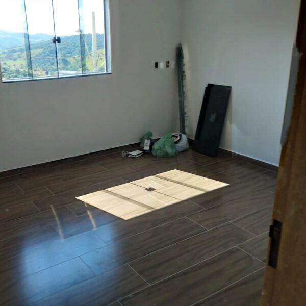 Vende-se casa- Em Espirito Santo do Dourado,MG - Image 3