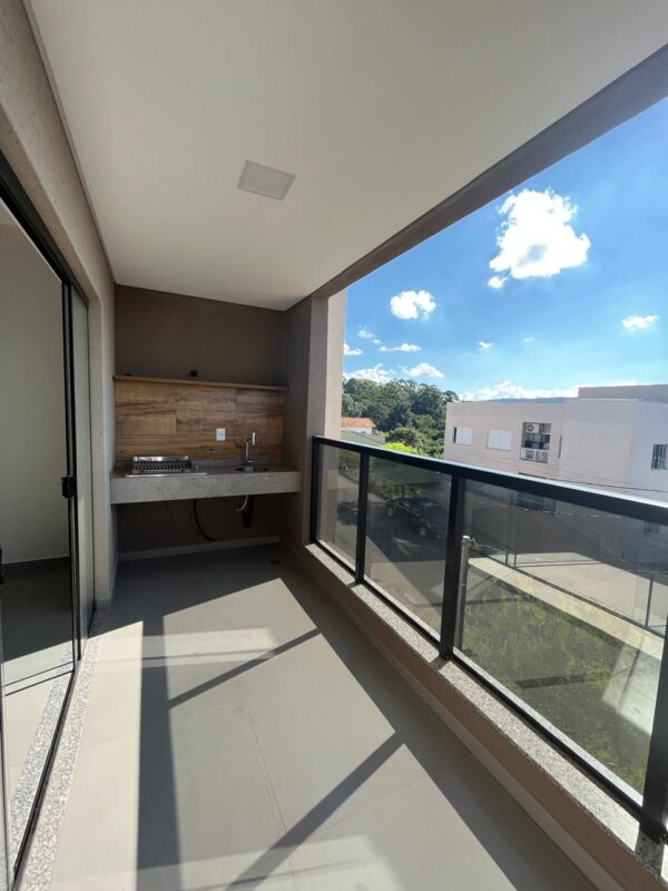 Vende-se Apartamento - Bairro Nhá Chica - Image 13