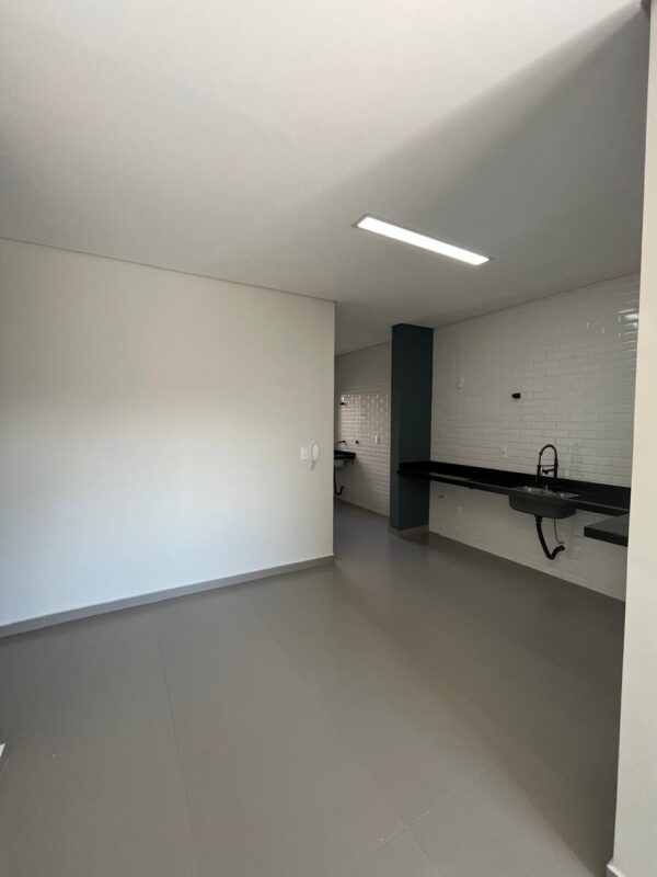 Vende-se Apartamento - Bairro Nhá Chica - Image 10
