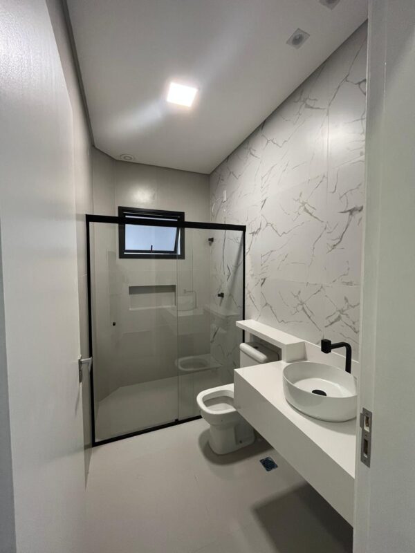 Vende-se Apartamento - Bairro Nhá Chica - Image 6