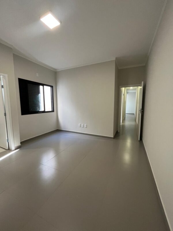 Vende-se Apartamento - Bairro Nhá Chica - Image 3