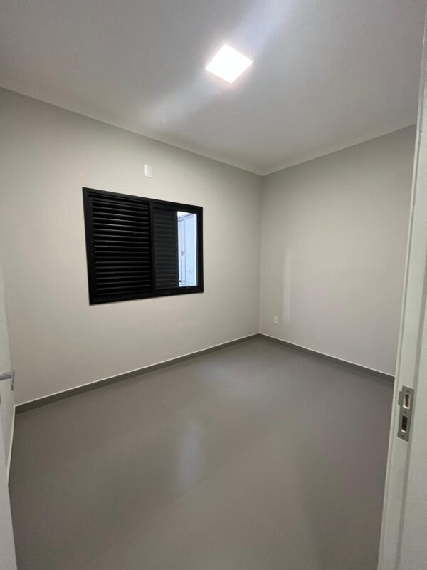 Vende-se Apartamento - Bairro Nhá Chica - Image 5
