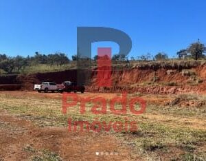 Vende-se Terreno Comercial - Bairro São Fernando